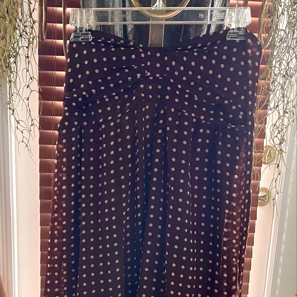 Dress - Picture 6 of 11